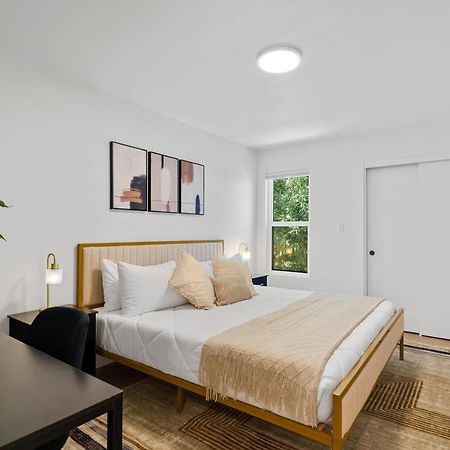 Chic Uptown Phoenix Home - Pool Table & Perfect Location Eksteriør billede